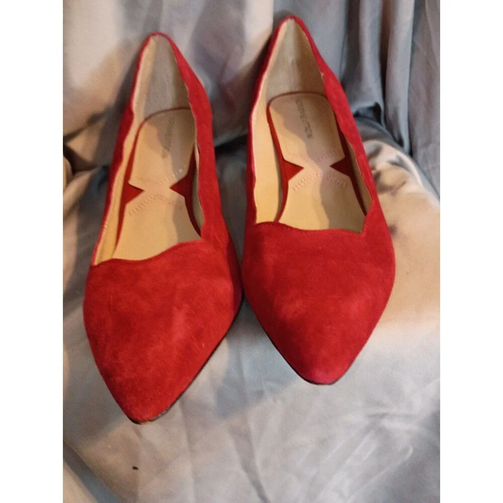Adrienne Vittadini Red Suede Heels Wavy Scalloped Detailing Sz 10